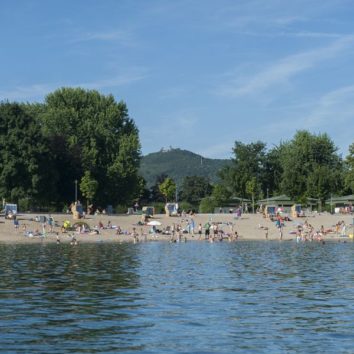 Badesee Bensheim mit Bergstraßenpanorama