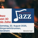 Ein Werbeplakat für die Veranstaltung Jazz von 10 bis Zehn in Bensheim. Im Hintergrund eine Trompete bei stimmungsvollem Licht